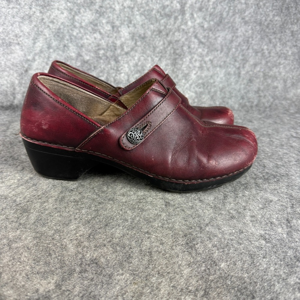 Dansko Shoes Womens 41 Solstice Slip On Wedge Clogs Burgundy Red Silver Swirl